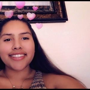 Meet your Posher, Cassie